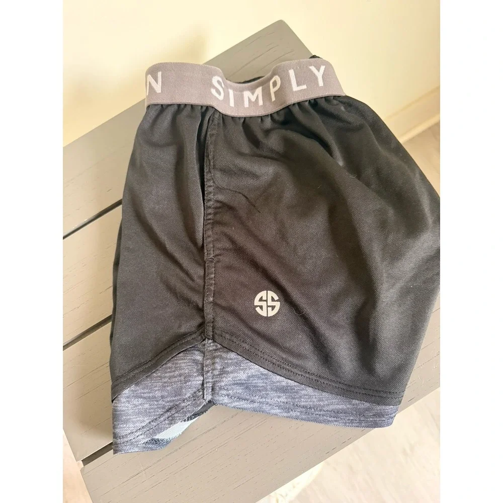 Black and gray women's SIMPLY SOUTHERN athletic shorts 2XL‎